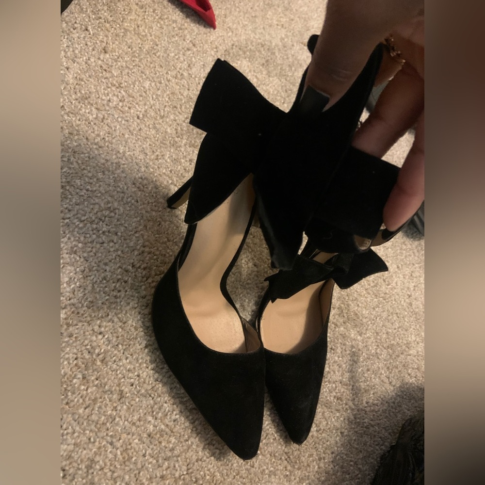 Heels - Picture 2 of 2